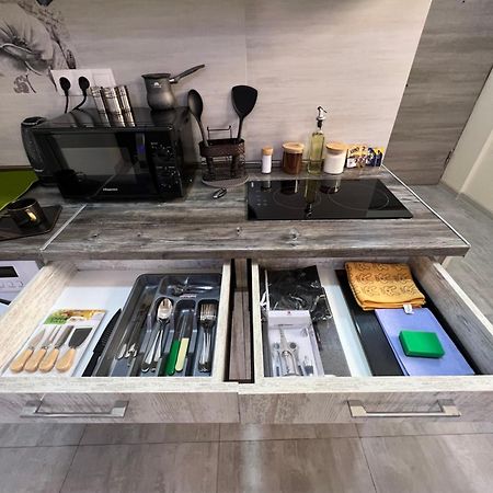 Apartament Cool Blue Interior Self Check In Erywań Zewnętrze zdjęcie