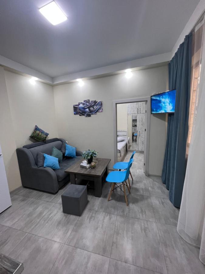 Apartament Cool Blue Interior Self Check In Erywań Zewnętrze zdjęcie