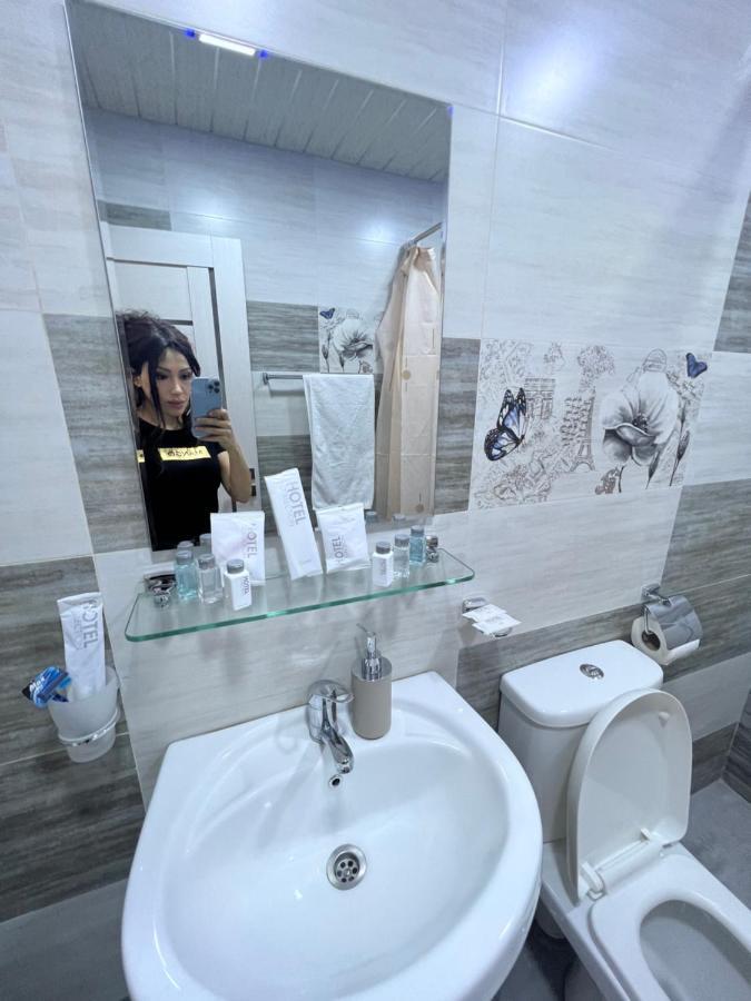 Apartament Cool Blue Interior Self Check In Erywań Zewnętrze zdjęcie