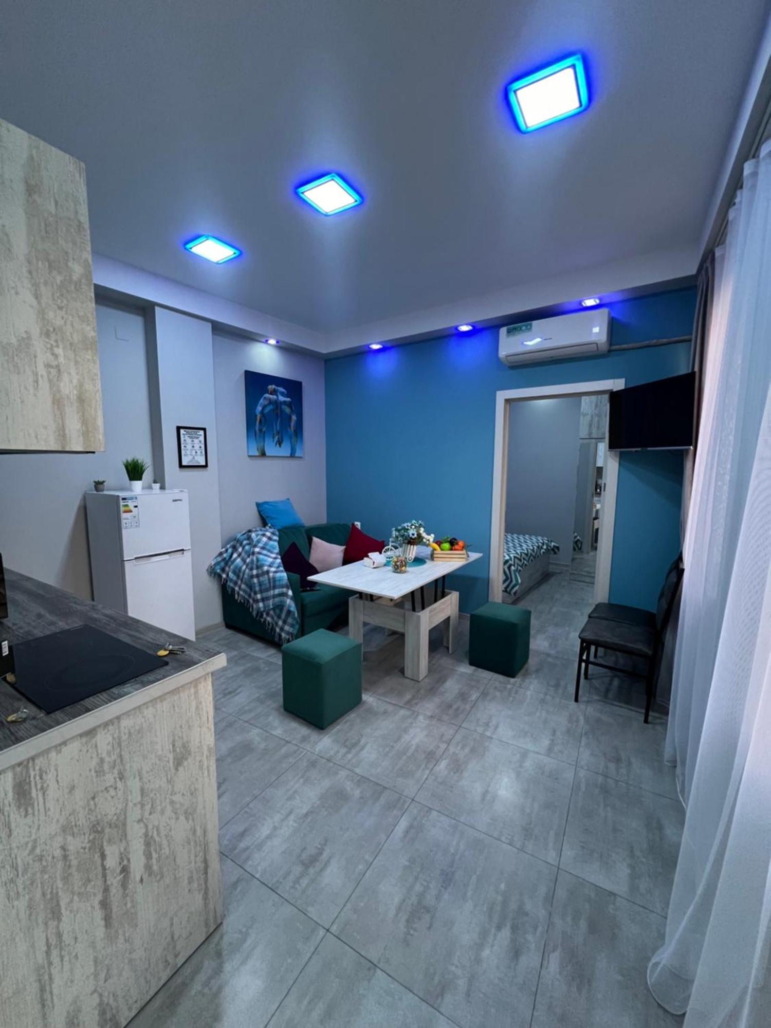 Apartament Cool Blue Interior Self Check In Erywań Zewnętrze zdjęcie