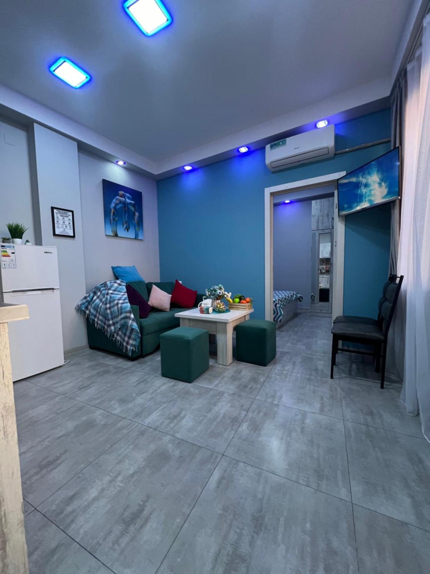 Apartament Cool Blue Interior Self Check In Erywań Zewnętrze zdjęcie