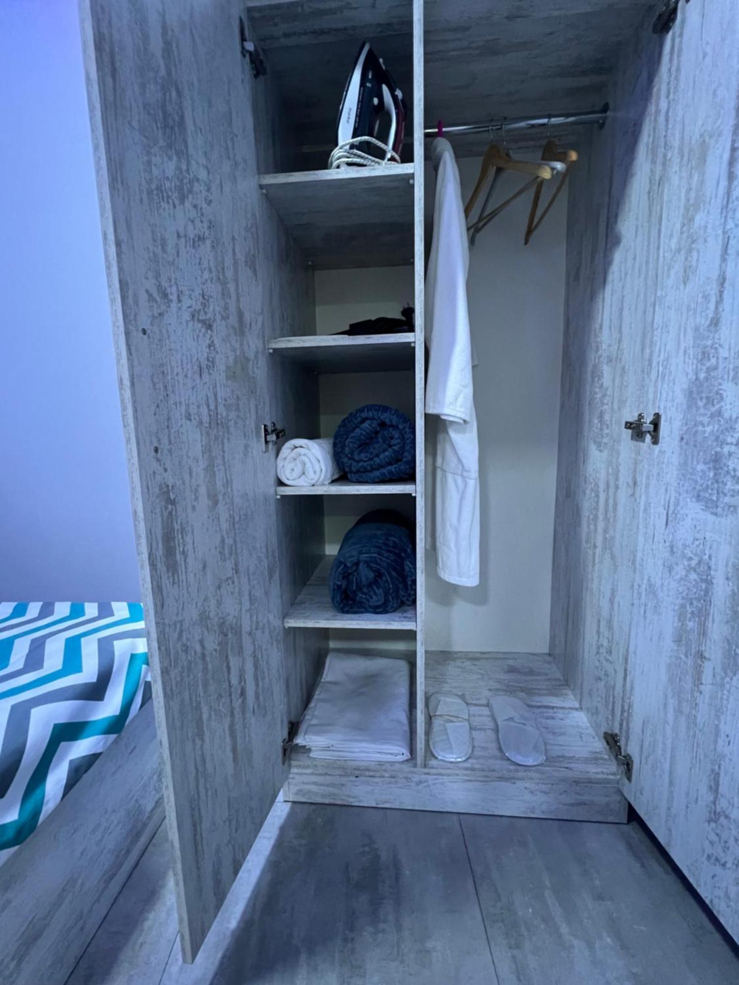 Apartament Cool Blue Interior Self Check In Erywań Zewnętrze zdjęcie