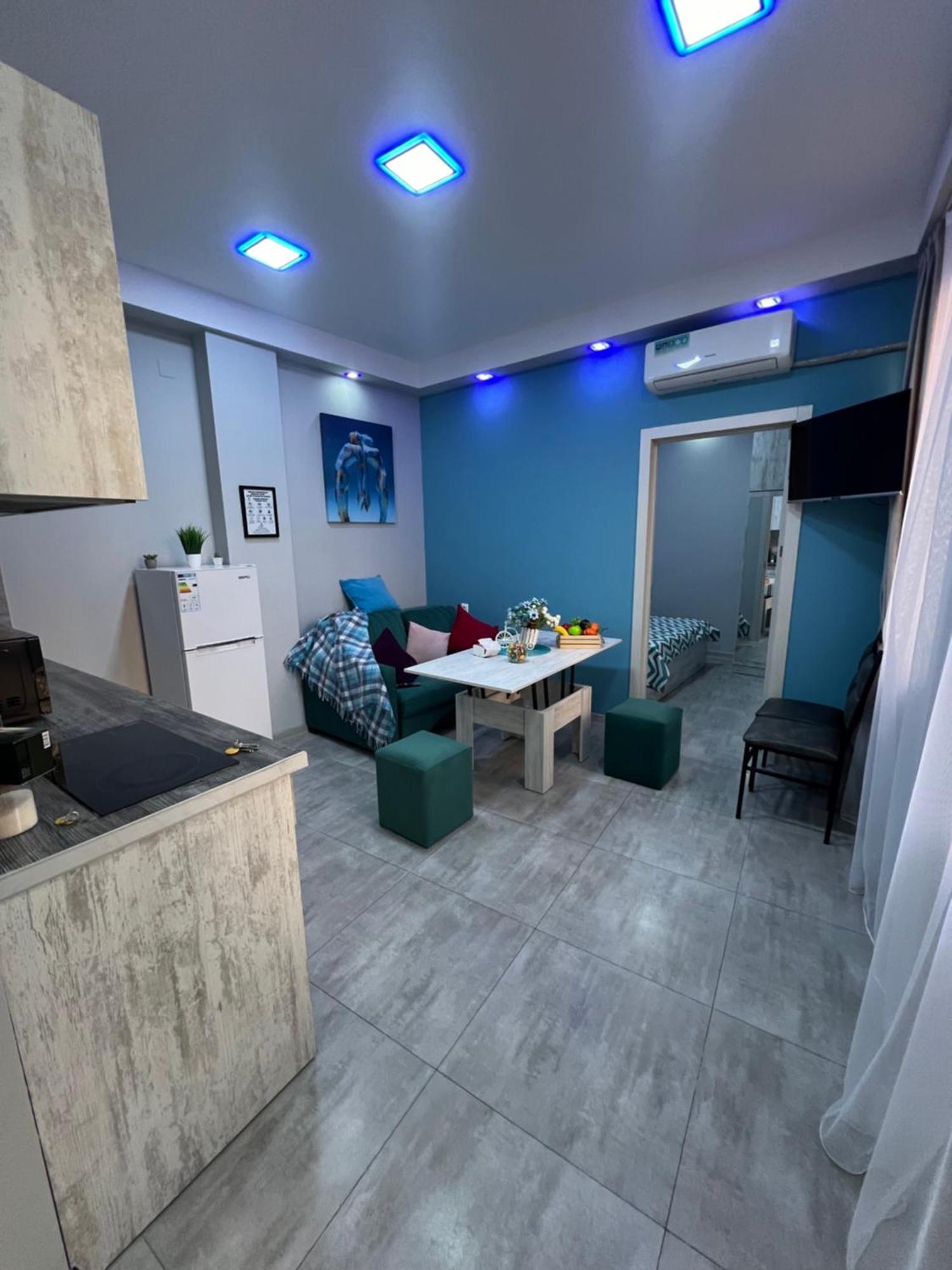 Apartament Cool Blue Interior Self Check In Erywań Zewnętrze zdjęcie